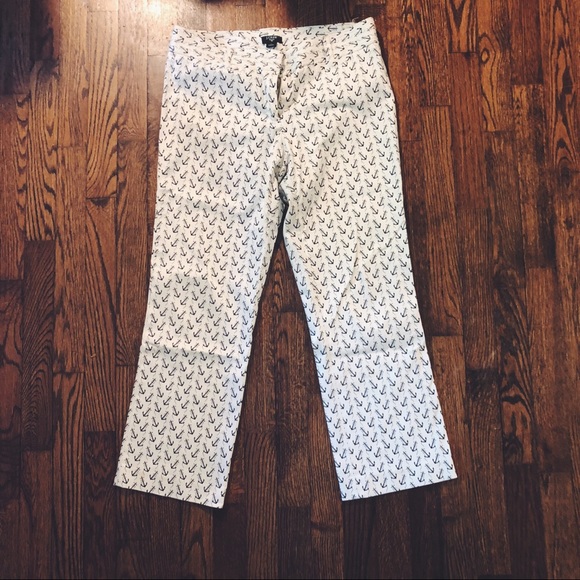 J. Crew City Fit Capris 👡 - Picture 2 of 4
